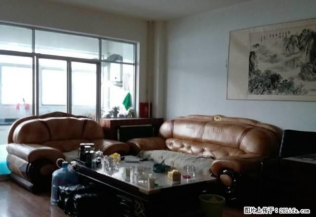 广场附近3室1厅精装修家俱家电洗澡3000元出租。 - 房屋出租 - 房屋租售 - 天水分类信息 - 天水28生活网 tianshui.28life.net