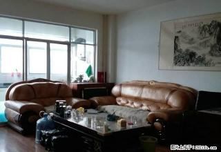 广场附近3室1厅精装修家俱家电洗澡3000元出租。 - 天水28生活网 tianshui.28life.net